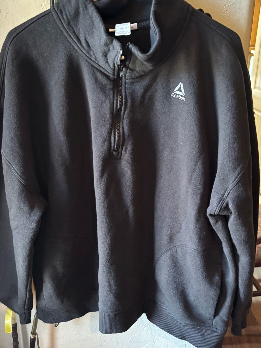 Reebok Men’s XXL Black Quarter Zip Pullover Sweatshirt Fleece Logo